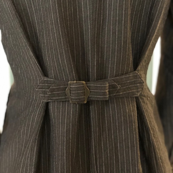 Woman’s jacket - Picture 4 of 8